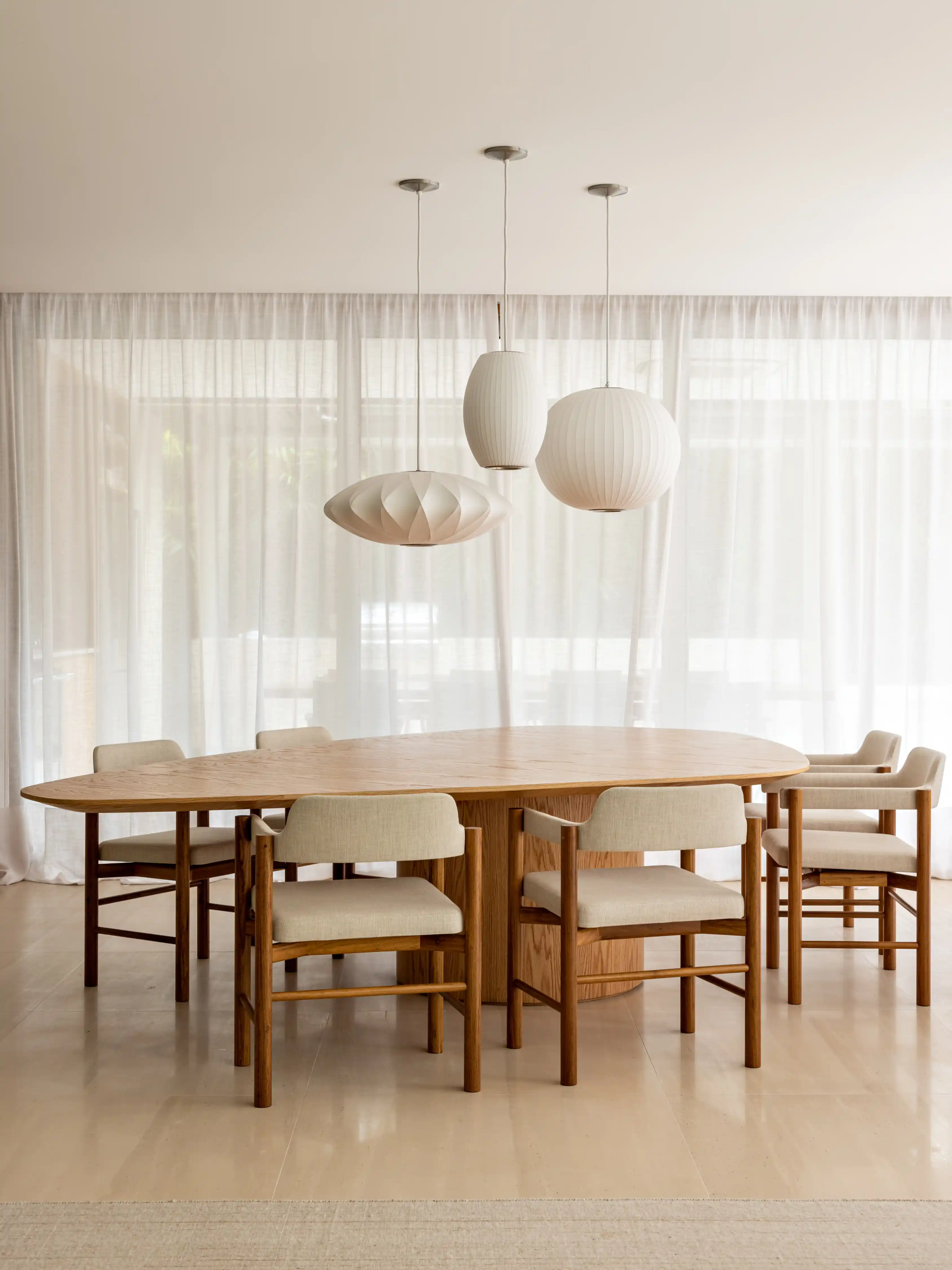 erros comuns ao escolher lustre para mesa de jantar