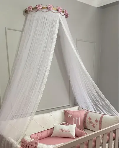 mosquiteiro de parede vs mosquiteiro de teto qual o melhor