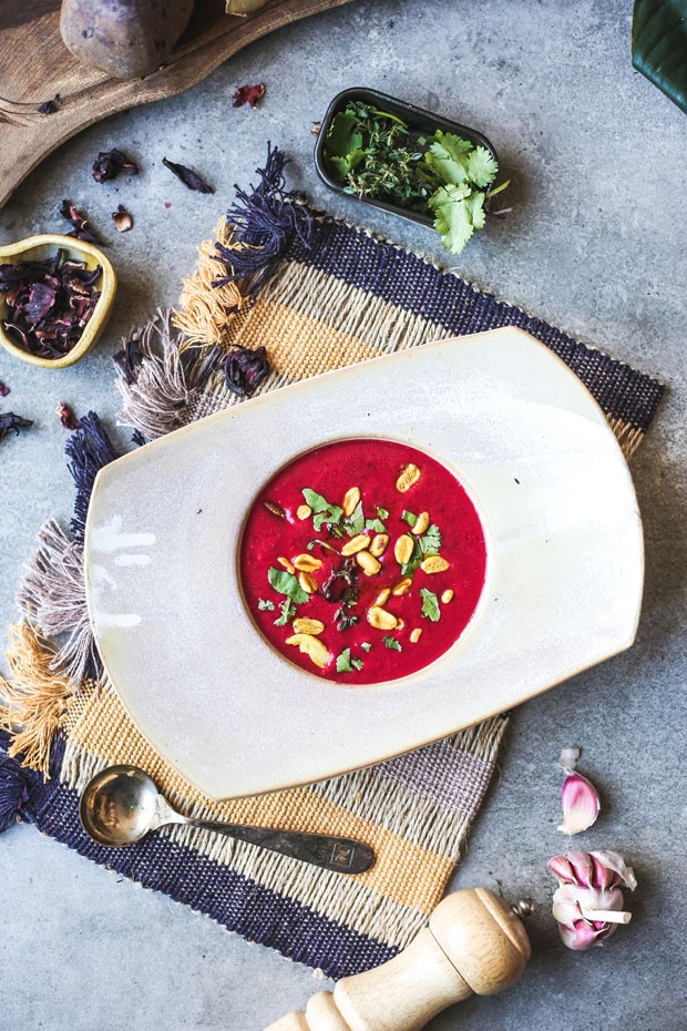 Hibisco na culinária salgada: 5 pratos inovadores