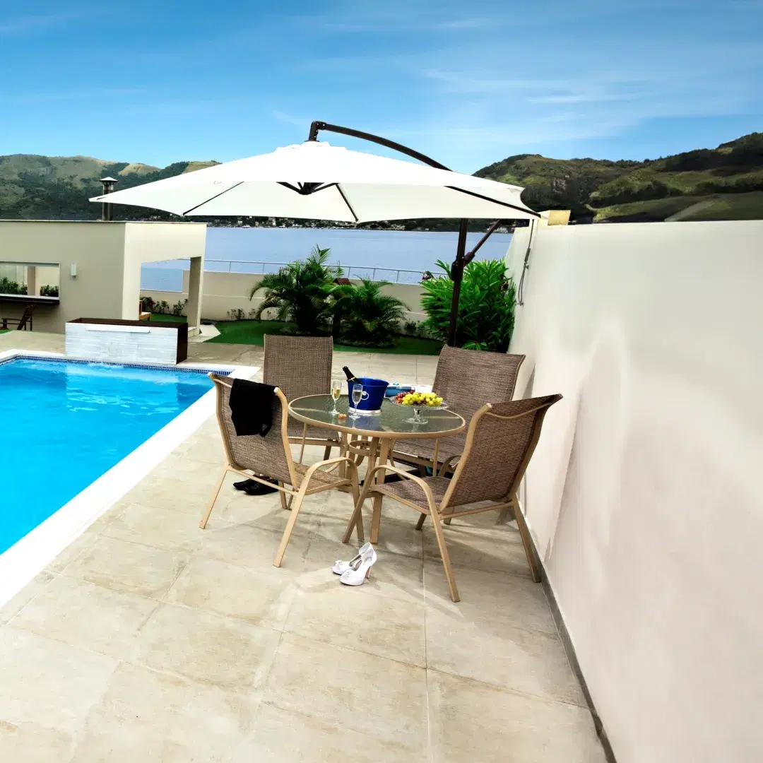 Ombrelones com base: Fixa ou recarregável