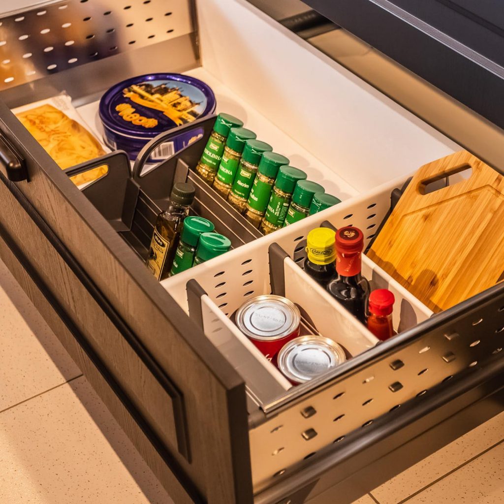 Guia Completo: Como Escolher o Melhor Organizador de Gaveta de Cozinha