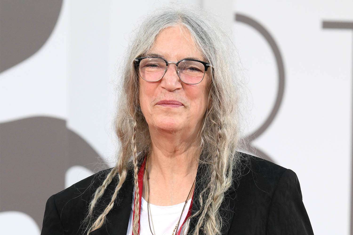 A influência de Patti Smith no punk rock e na literatura