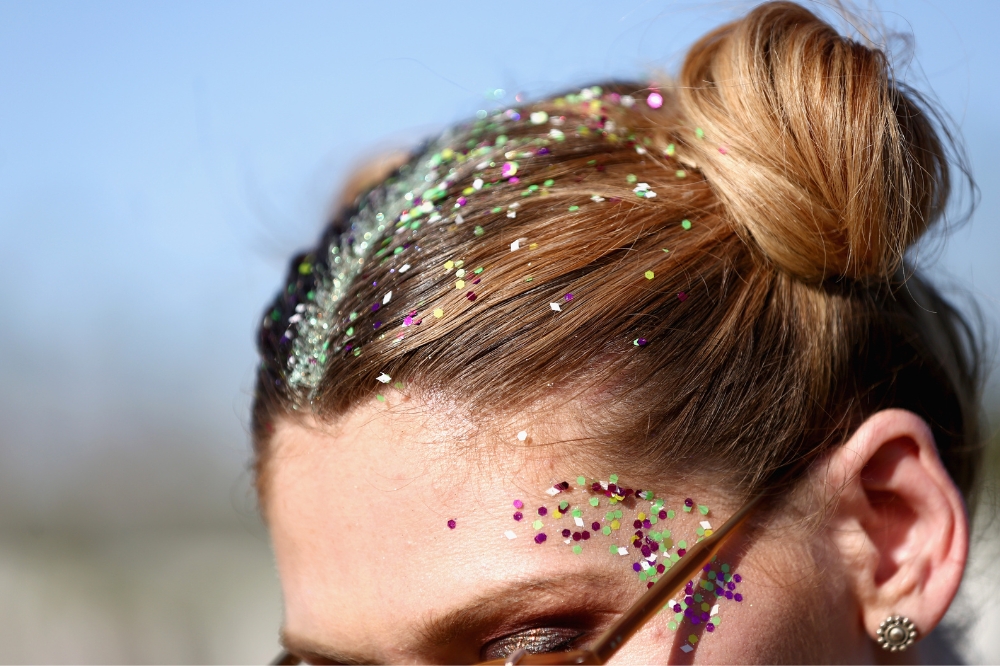 Space Buns com Glitter: O Penteado Perfeito para o Bloco de Carnaval