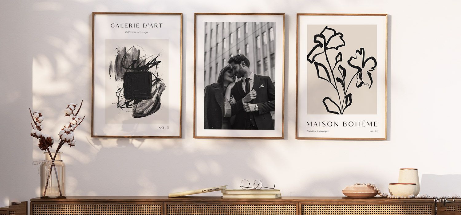 ideias de pôsteres com moldura para sala de estar