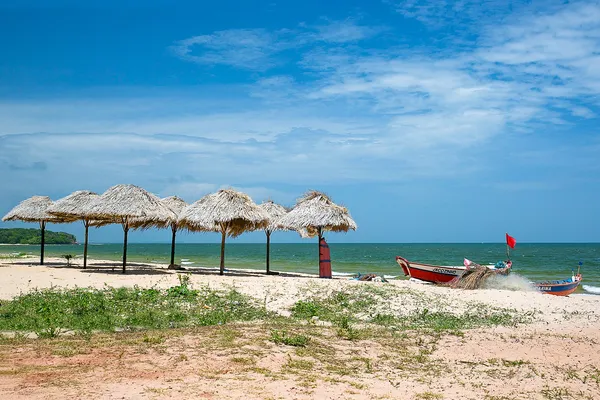 Salvaterra: Descobrindo as Praias Calmas e a História de Joanes