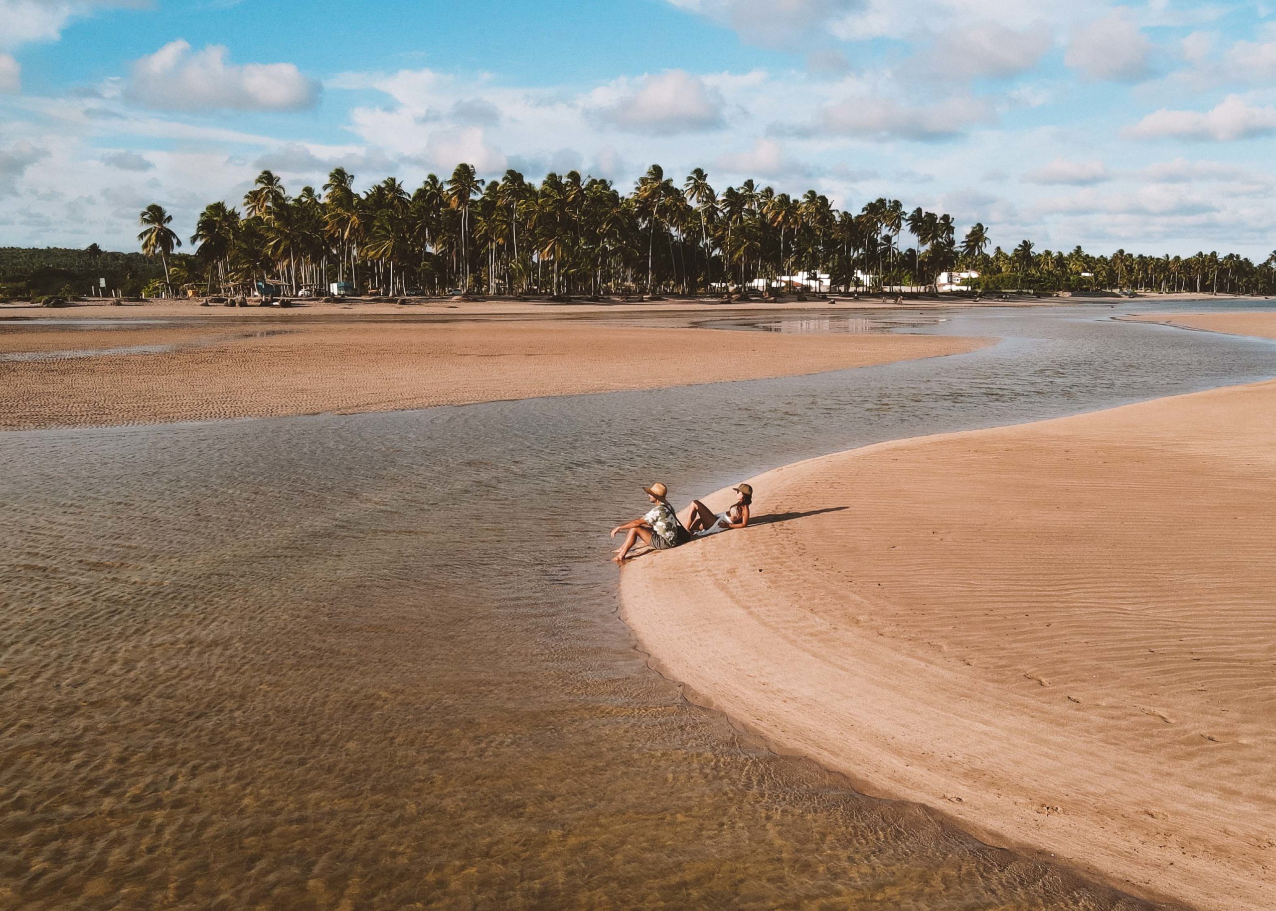 Guia Completo: Como Chegar e Onde Ficar nas Praias do Litoral Norte de Alagoas