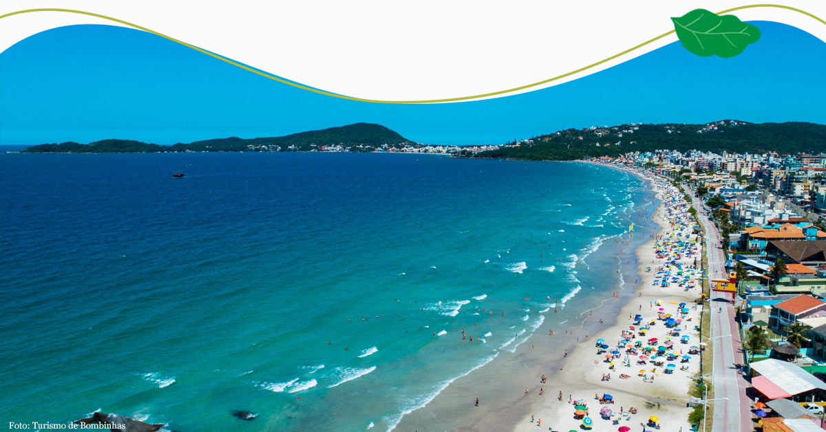 Guia Completo: As 5 Melhores Praias de Bombinhas para Famílias