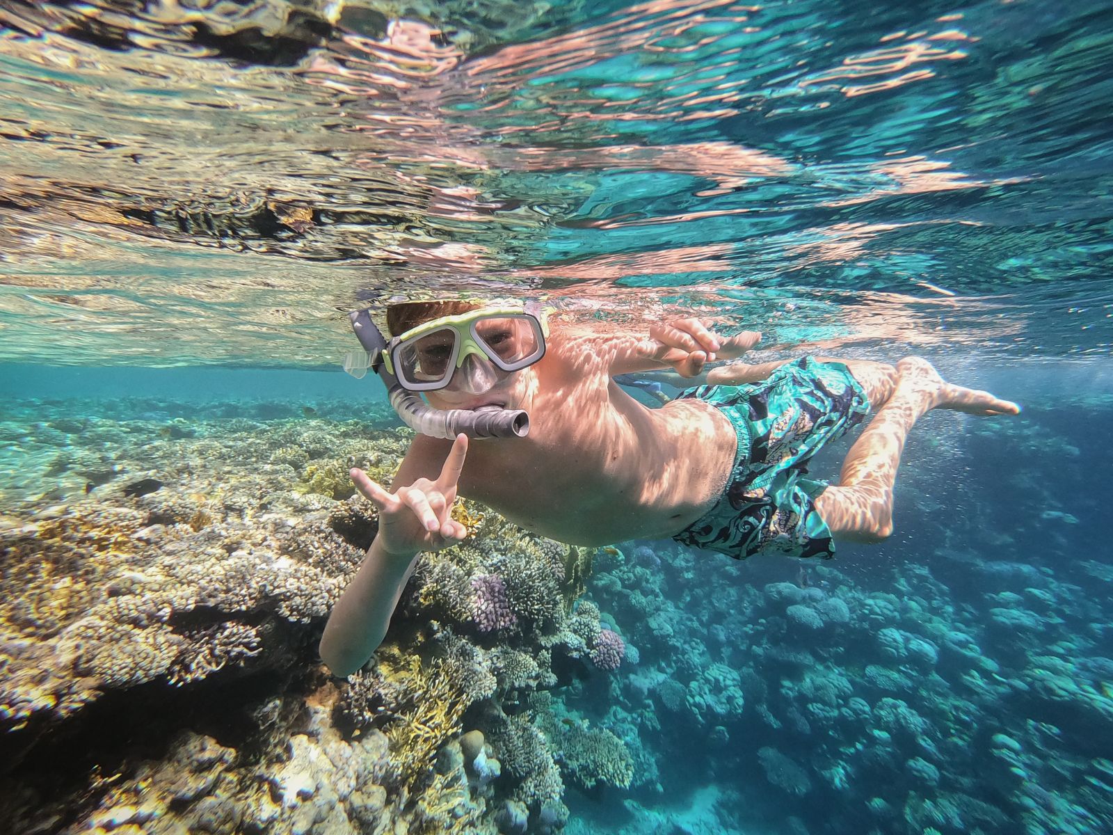 Praias de Ubatuba: Com ou Sem Estrutura? Qual a Melhor Escolha para Sua Família?