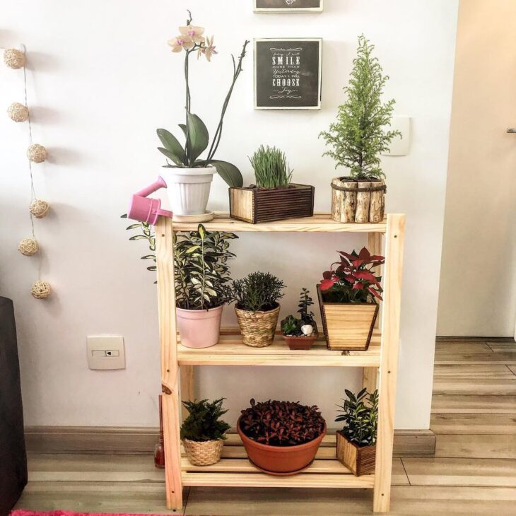 quanto custa uma prateleira para plantas de varanda