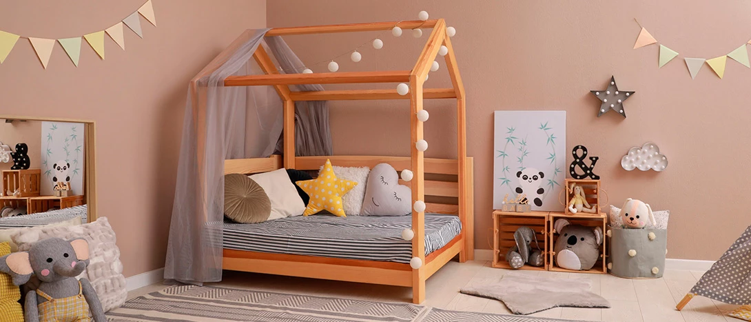 Guia Completo: Móveis Essenciais para um Quarto Montessoriano Funcional