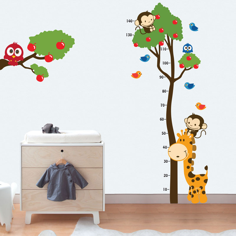 régua de crescimento infantil parede