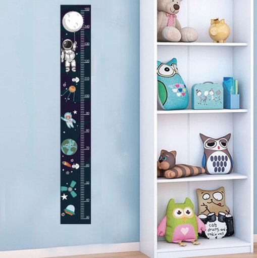 régua de crescimento infantil parede