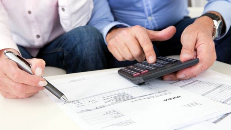 Serasa Limpa Nome vs. Acordo Certo: Qual a Melhor Plataforma para Renegociar?