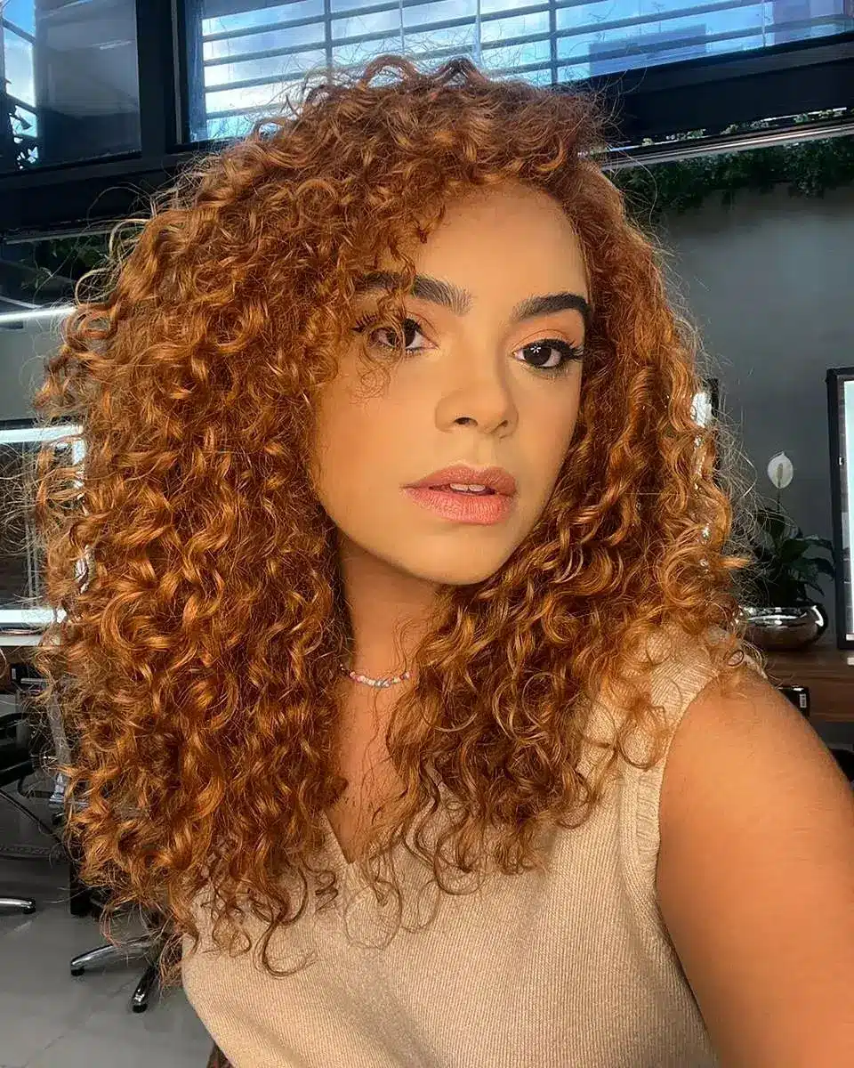 Guia Completo: Como Escolher o Tom de Ruivo Perfeito para Sua Pele