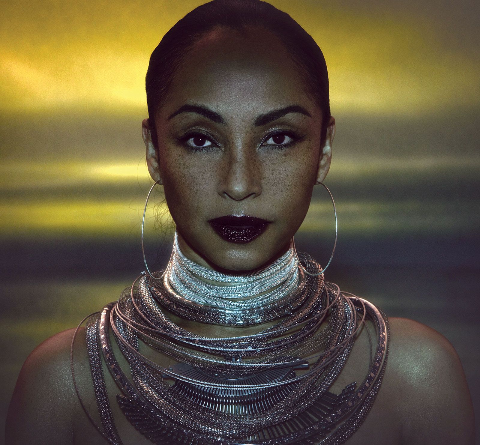 A Influência de Sade Adu no Smooth Jazz e R&B