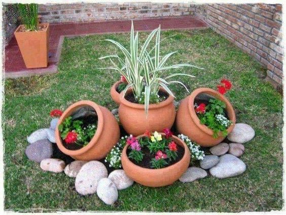 sapinho decorativo para jardim