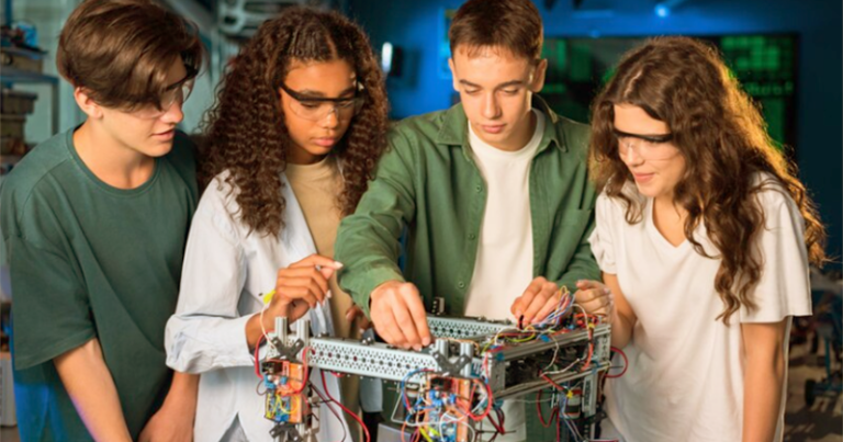 Os Benefícios da Educação STEAM para o Desenvolvimento de Habilidades do Século XXI