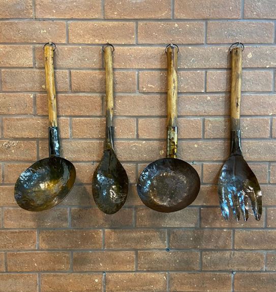 talheres cabo de madeira decoração