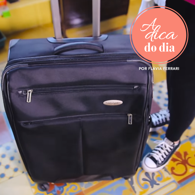 Os melhores produtos naturais para eliminar odores de malas de viagem