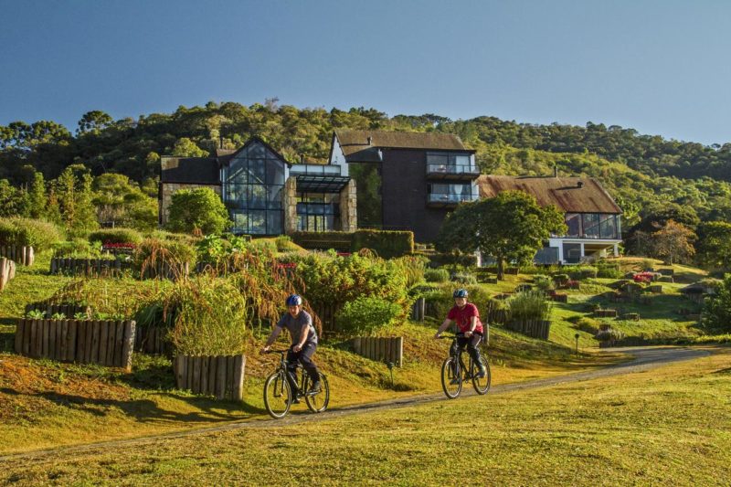 Plataformas de Aluguel para Turismo de Isolamento: Booking