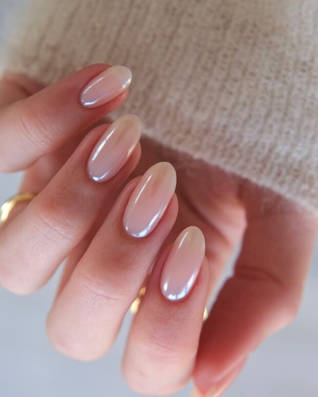Esmalte Nude: O Clássico Atemporal e Suas Variações para 2026