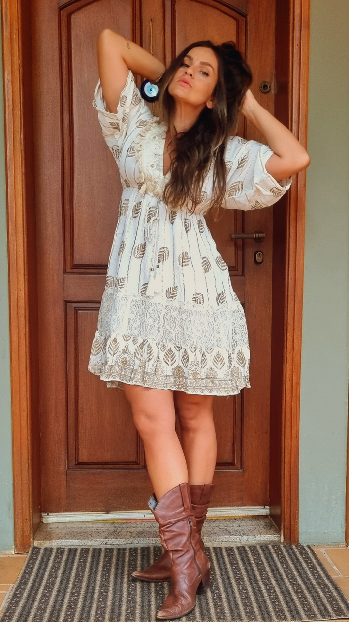 DIY: Transforme seu Vestido em uma Peça Boho com Rendas e Bordados