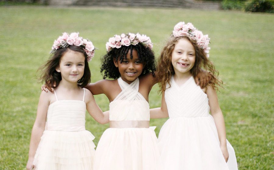 vestido de daminha inspiração casamento no campo