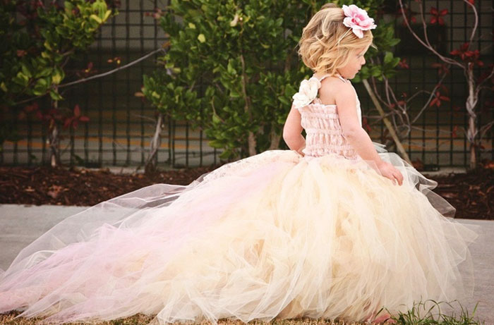 vestido de daminha vs vestido de florista