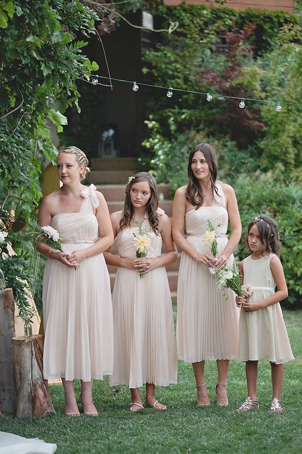quanto custa um vestido de daminha sob medida