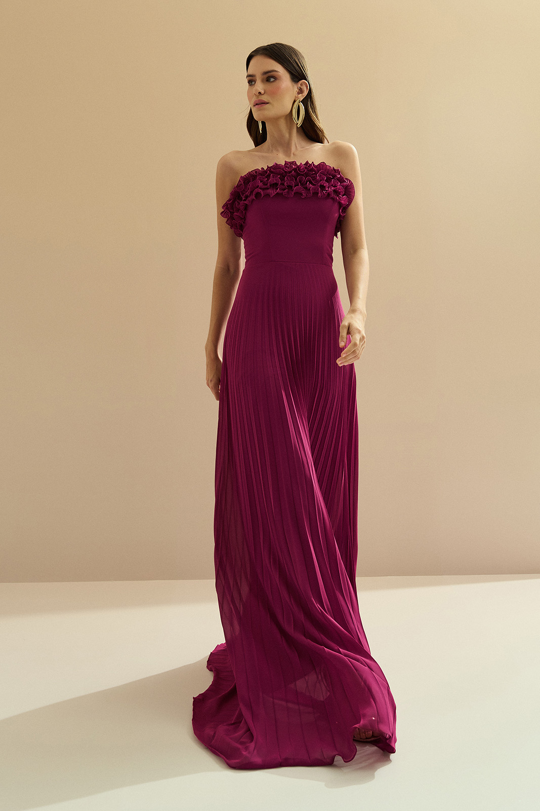 Guia Completo de Tecidos para Vestido de Casamento Civil